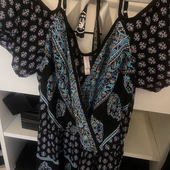 Romper - Picture 2 of 14